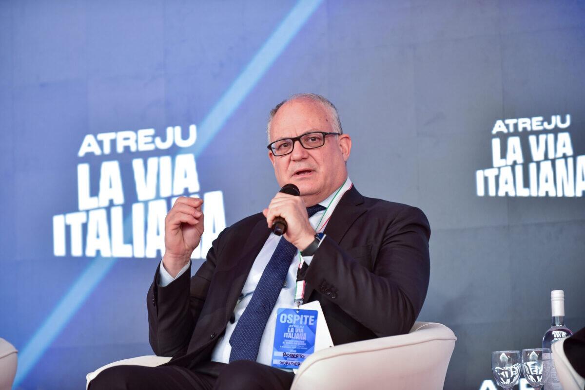 Gualtieri commosso dalla pazienza dei romani | Gli affitti brevi sono davvero una minaccia per il centro storico? - 