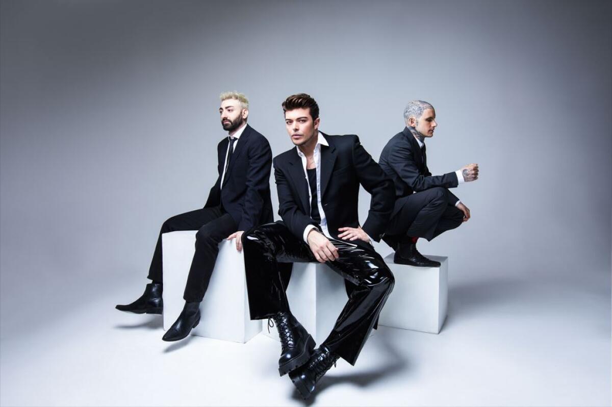 The Kolors annunciano il loro primo tour nei palazzetti | Ecco perché nessuno se lo aspettava! -
