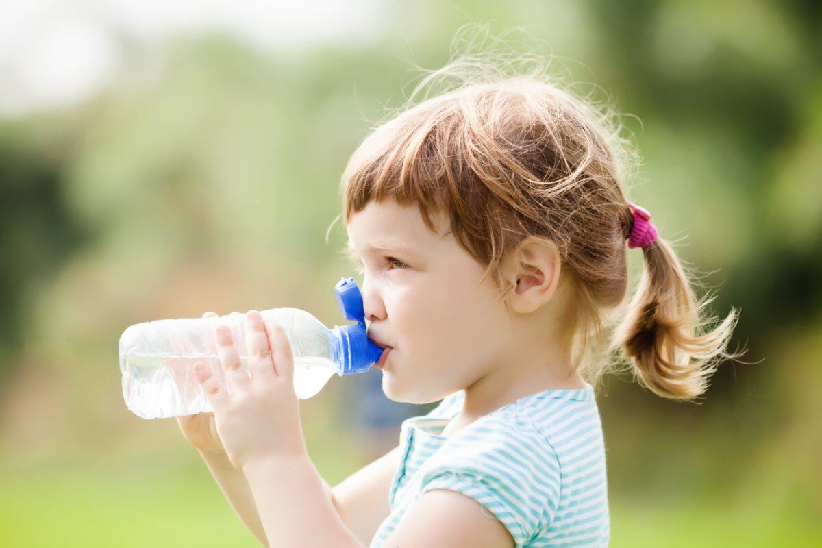 L'importanza dell'acqua per i bambini a scuola: idratazione e apprendimento - 