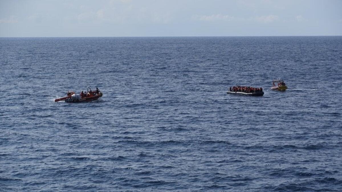 Unica sopravvissuta di un naufragio in mezzo al mare | Cosa ci insegna la storia della bambina di Lampedusa? - 
