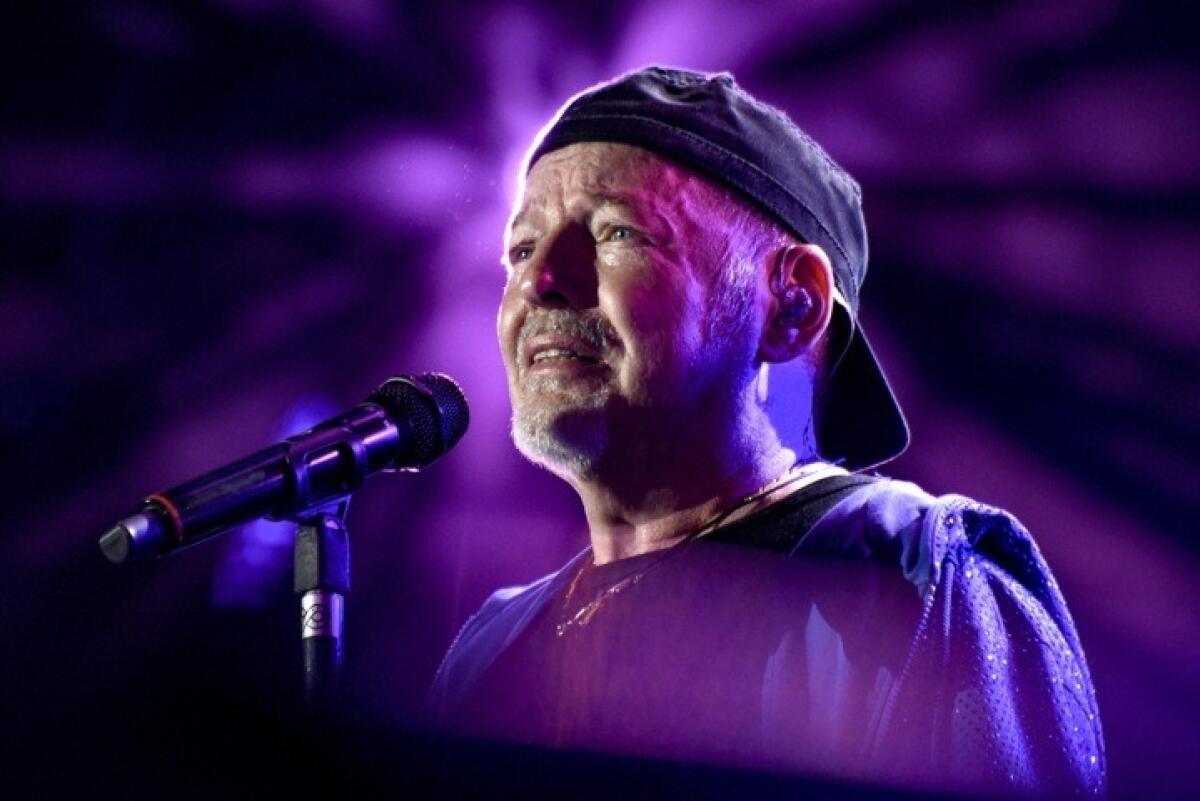 Vasco Rossi in un evento da record | Perché tutti dovrebbero vivere un concerto a San Siro almeno una volta? - 