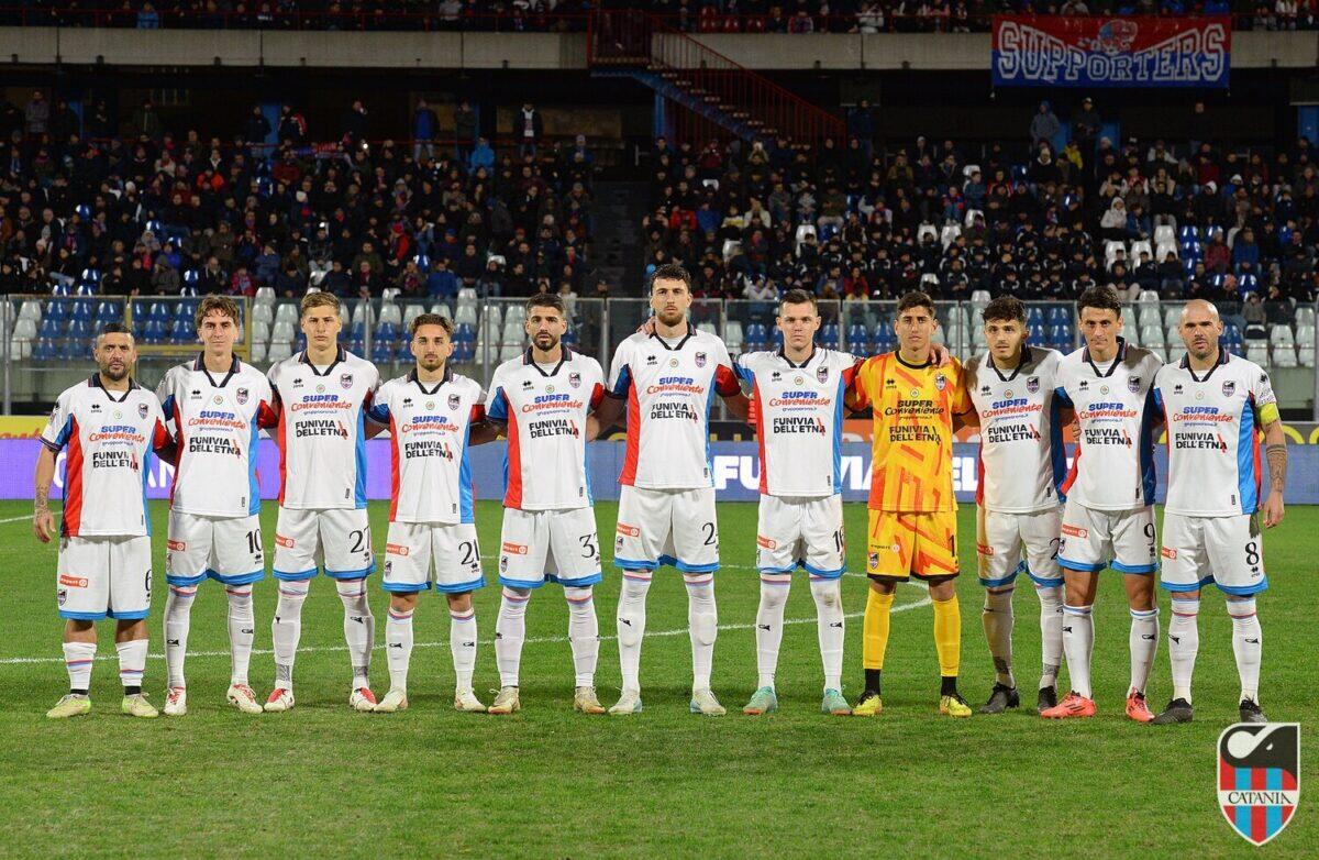 Catania FC trionfa in casa con un incredibile 4-0 | Scopri perché tutti parlano di questa squadra!