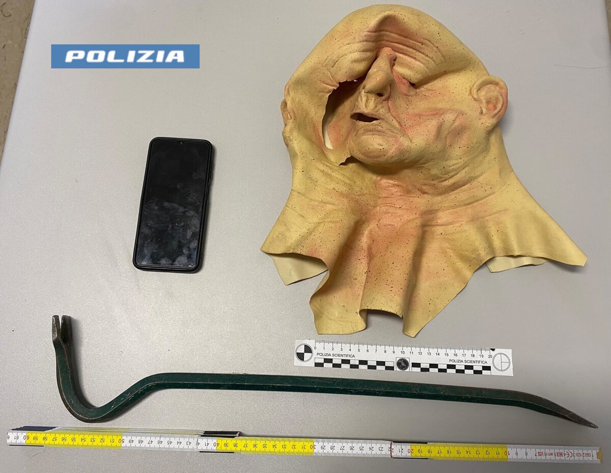 Baby gang catanese svaligia case: riaffidati ai genitori 