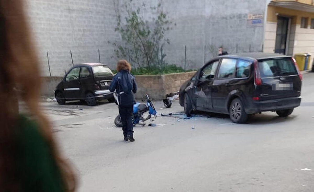 Inseguimento Polizia: gravissimo 15enne dopo incidente stradale 