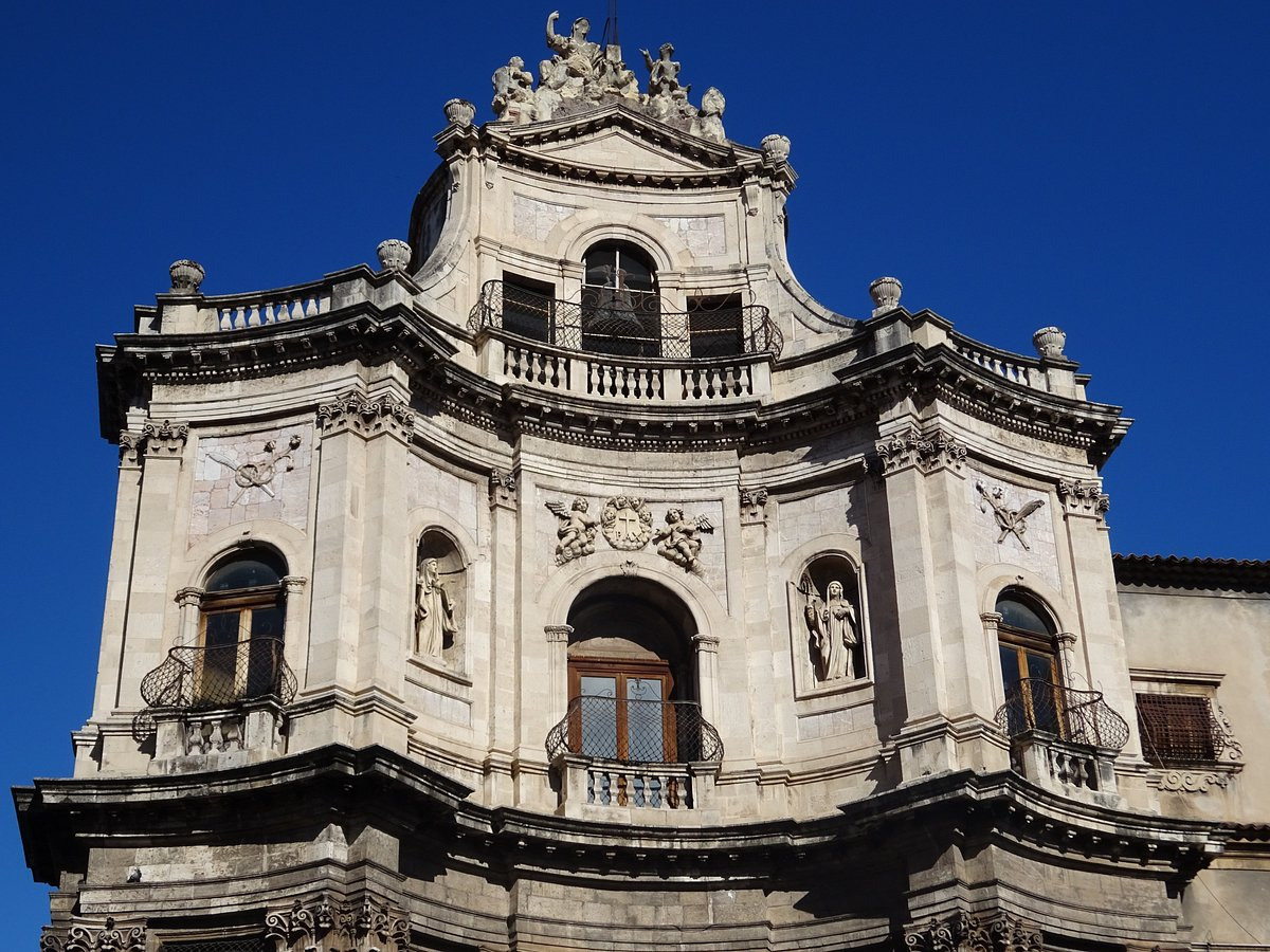 La verità sulla Porta del Paradiso a Catania | Storie e segreti mai svelati della Chiesa della Badia di Sant’Agata