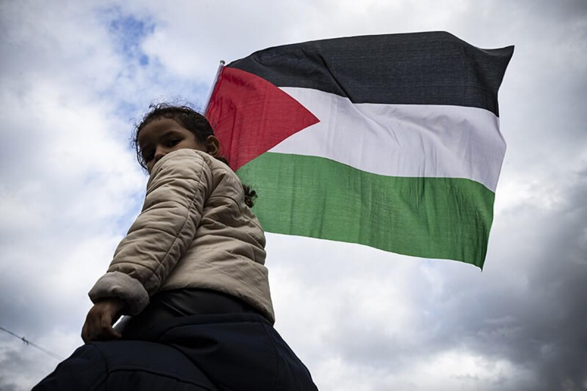 90 Palestinesi Liberati | Ma Sapevi Perché Il 'Mandela Palestinese' È Rimasto Dietro Le Sbarre? - 