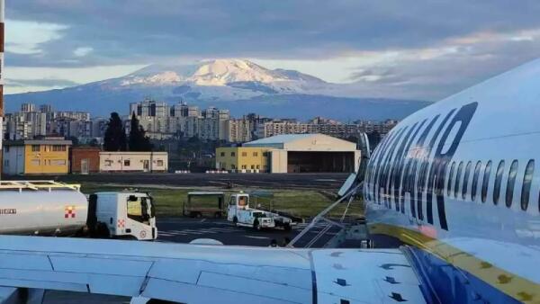 Troppa nebbia: deviato il volo dall’aeroporto di Catania