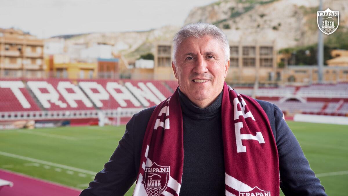 Vincenzo Torrente guida il Trapani Calcio | Svelata una mossa sorprendente che potrebbe cambiare il destino della squadra! - 