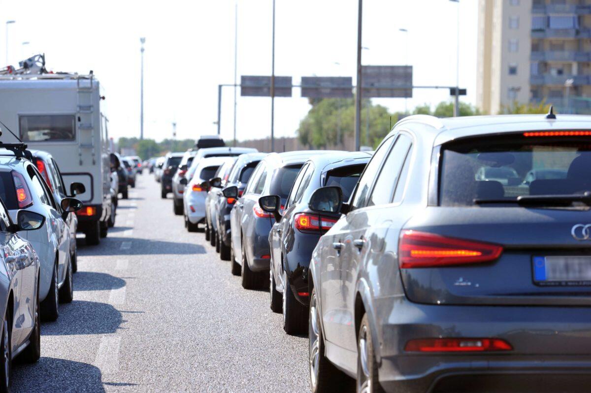 8 milioni di automobilisti in viaggio | Scopri perché il controesodo natale è così intenso! - 