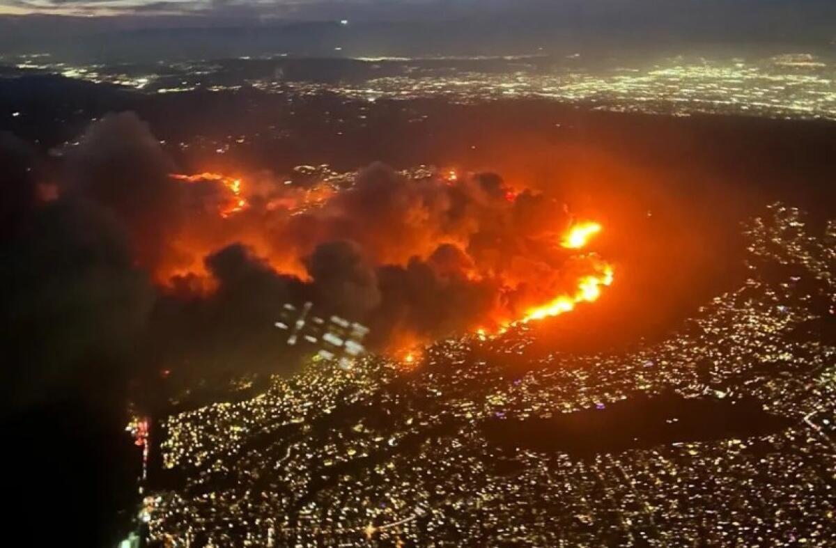 Incendi devastanti a Los Angeles | Il disastro che nessuno si aspettava!