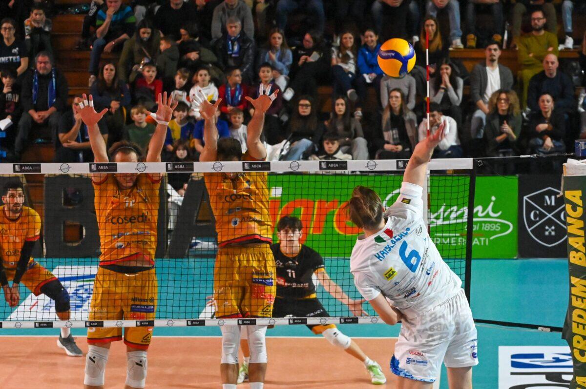 Cosedil Saturnia Volley in una gara da brividi | Pensi che il tie-break sia solo fortuna? -