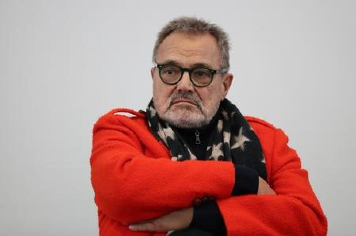 Oliviero Toscani in ospedale | La verità sulla sua salute che nessuno conosce! - 
