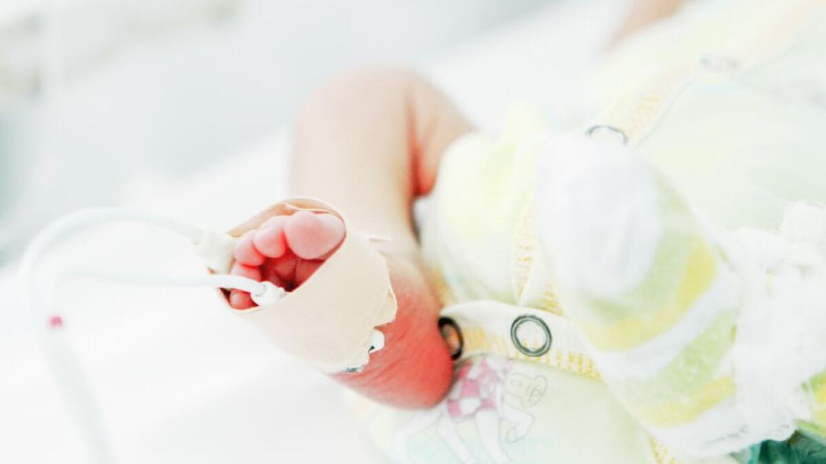 Nata con un tumore di 600 grammi | Come la medicina ha battuto le probabilità contro ogni aspettativa! - 