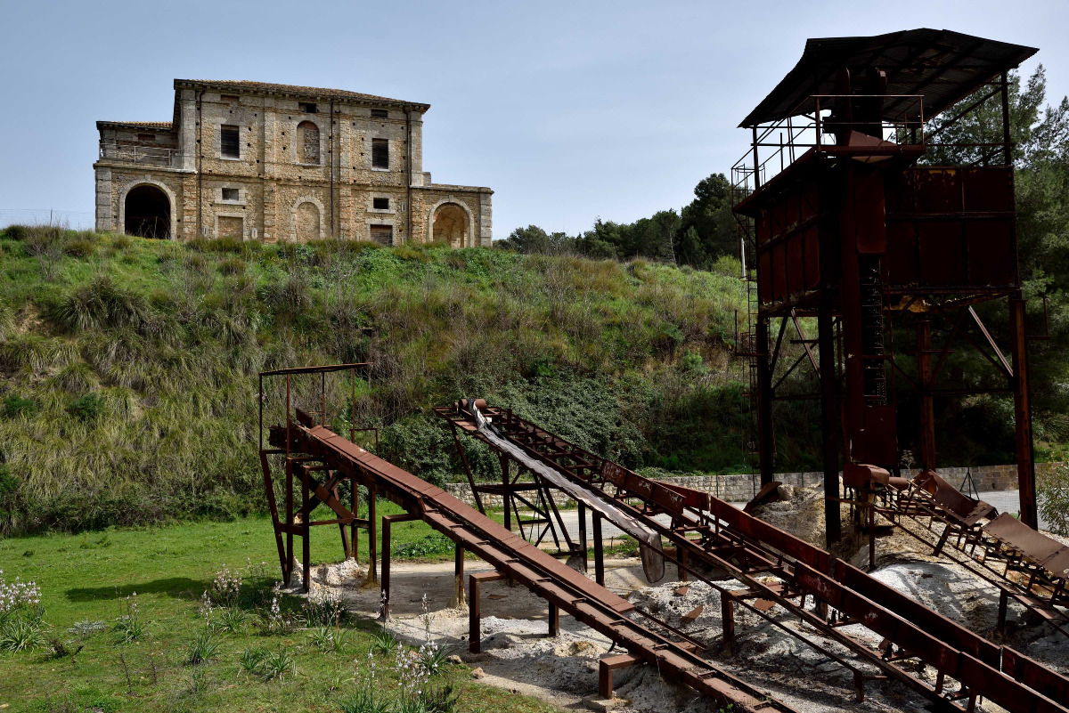 Le miniere di zolfo siciliane tra Agrigento, Enna e Caltanissetta | Un viaggio tra i segreti dell'isola che non conosci - 