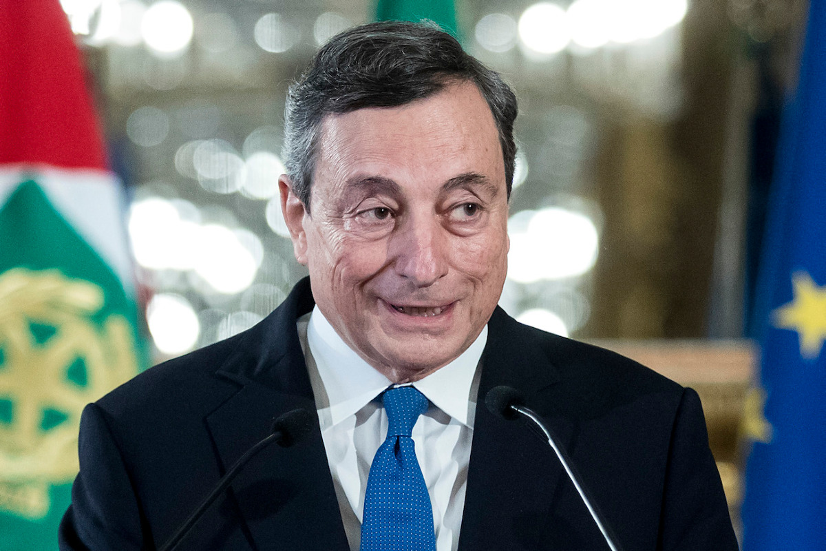 QUIZ: Crisi del governo Draghi, inciucio o tradimento? Il 90% sbaglia le risposte!