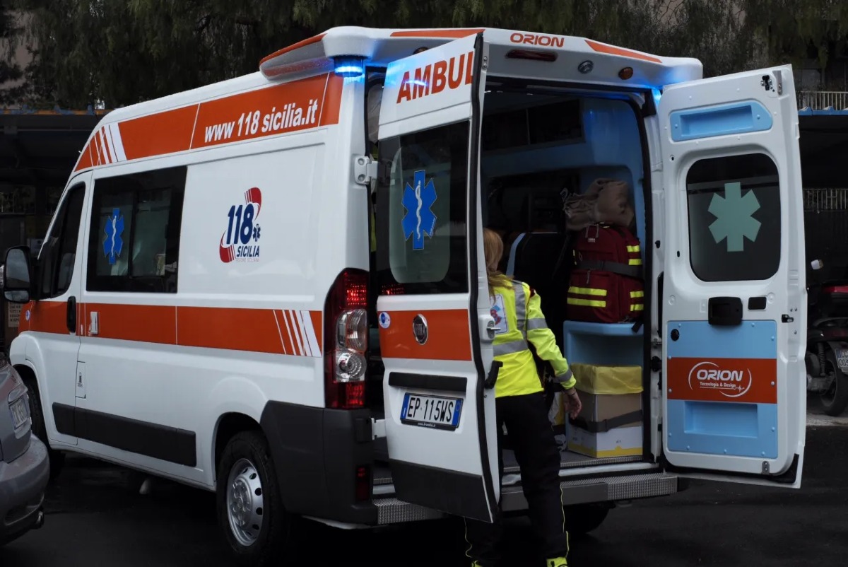 Bagheria, incidente all’incrocio | Donna e bambina investite - 