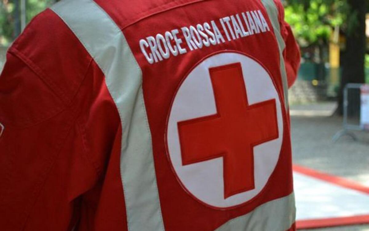 Aumento del 8% delle aggressioni agli operatori sanitari | Perché questa violenza sta diventando la norma? - 