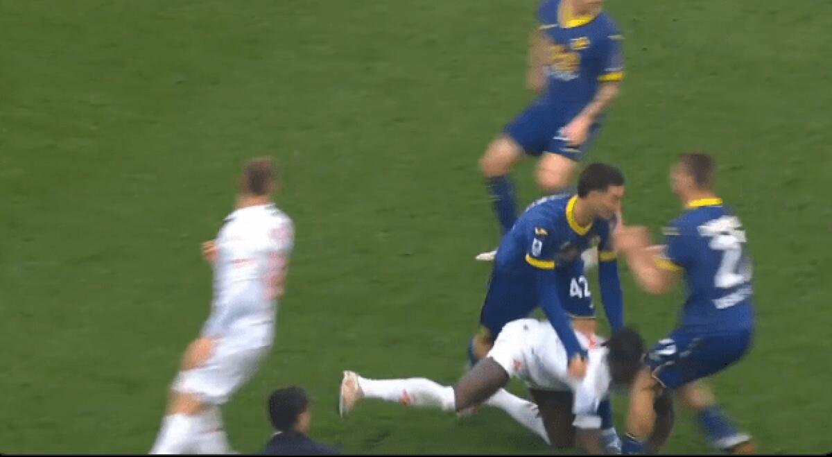 Moise Kean dimesso dopo un brutto infortunio | La verità che nessuno si aspettava! - 