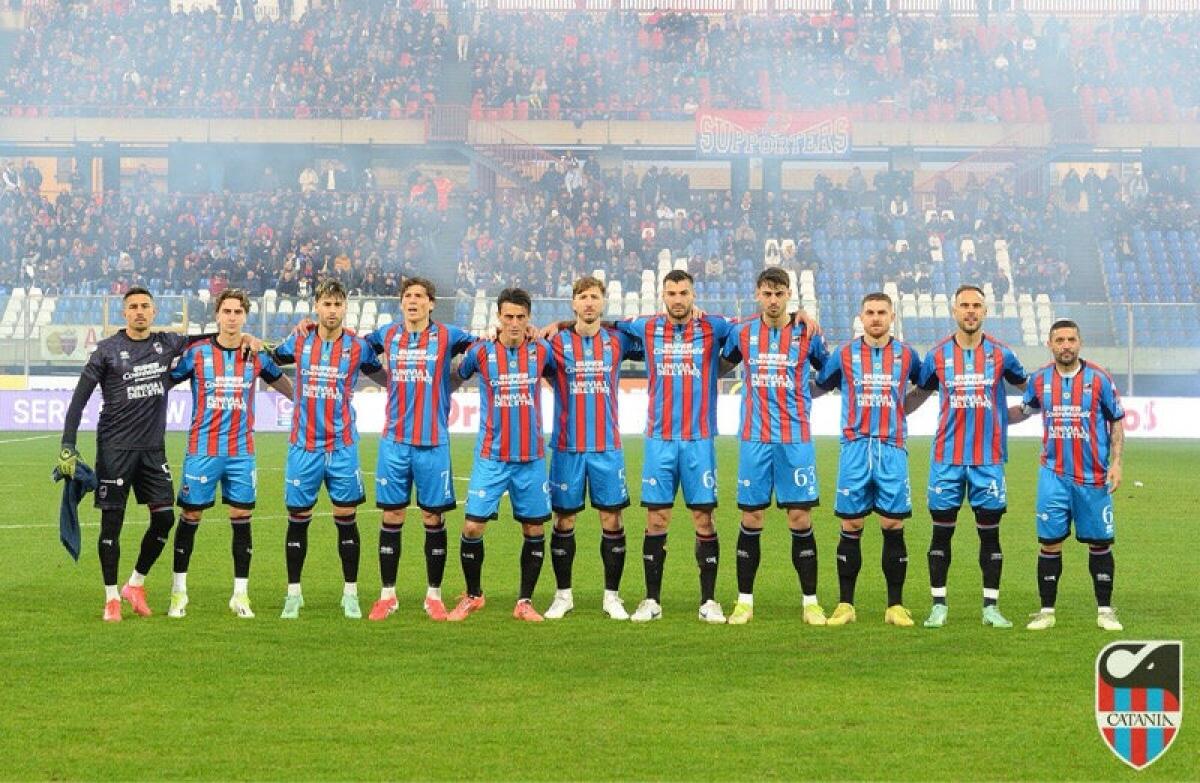 Catania FC pareggia in casa, ma l'arbitro lascia i tifosi furiosi | Un rigore controverso cambia la partita! - 