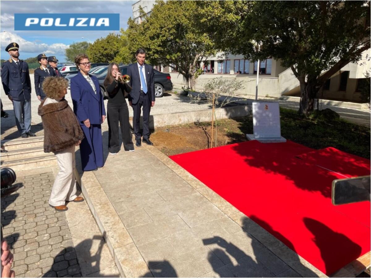 Polizia di Trapani onora un EROE dimenticato | Scopri perché la sua storia è più attuale che mai! - 