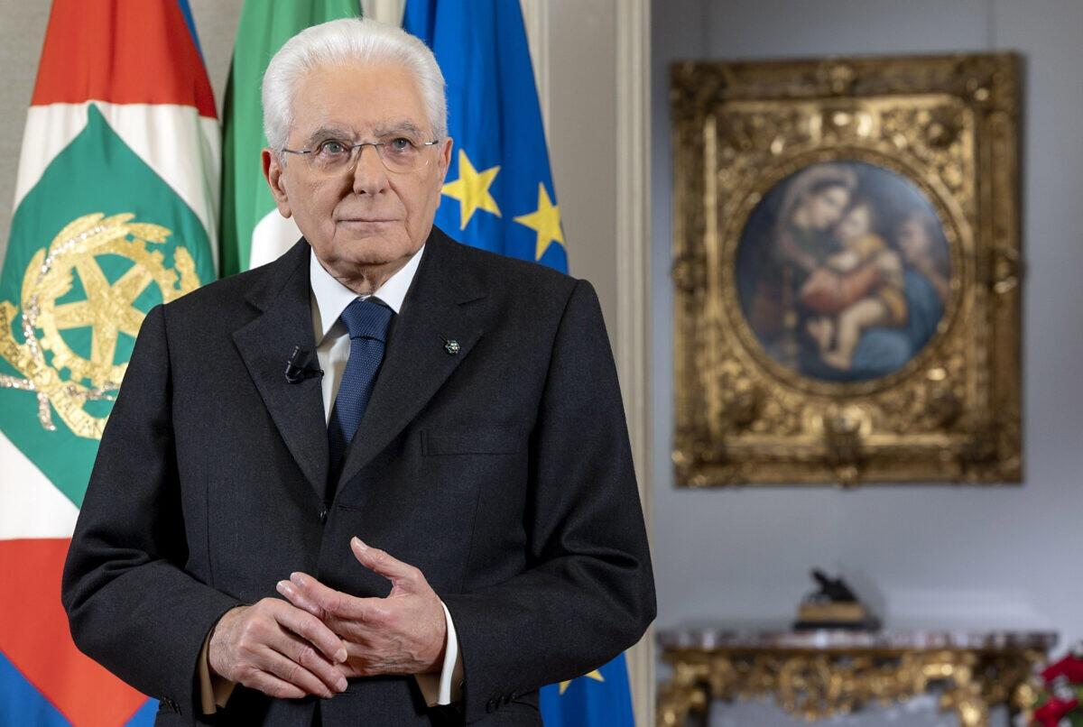 Mosca avverte l'Italia: le parole di Mattarella potrebbero costare caro | È davvero il fascismo a parlare?