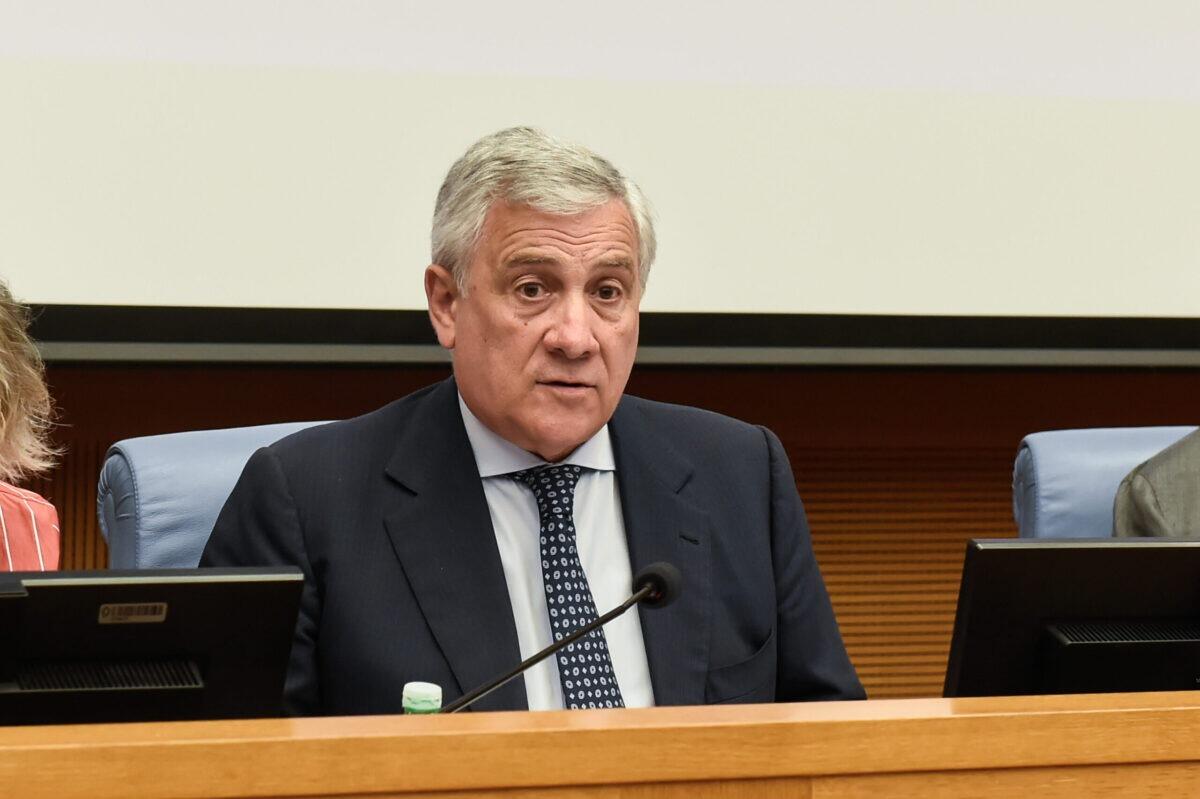 Tajani esclude ufficialmente l’Afd tedesco | Ma cosa cela questa mossa strategica? -