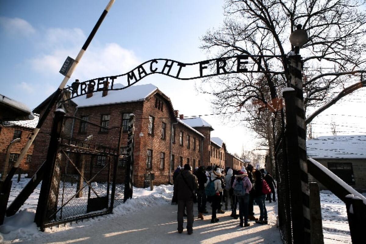 2 milioni di euro per i viaggi della Memoria | Una nuova generazione di studenti affronta il passato oscuro dell'Europa! -