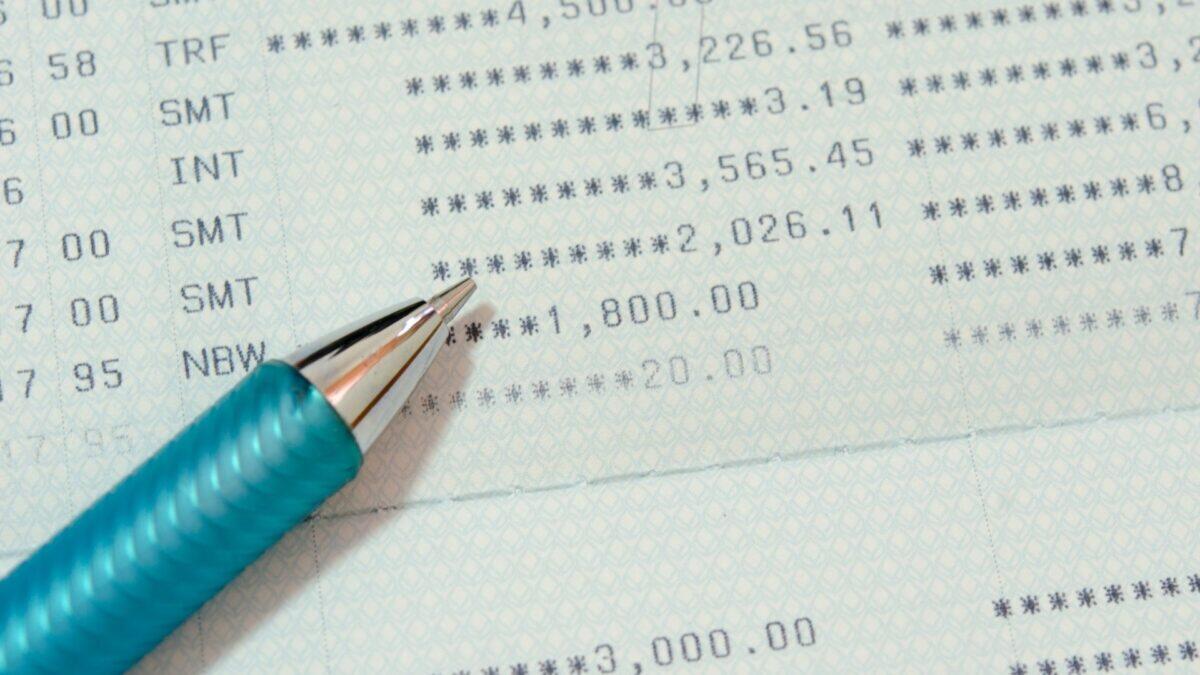 Un cliente si ritrova 81 trilioni di dollari sul conto | Il clamoroso errore che ha fatto tremare Citi! - 