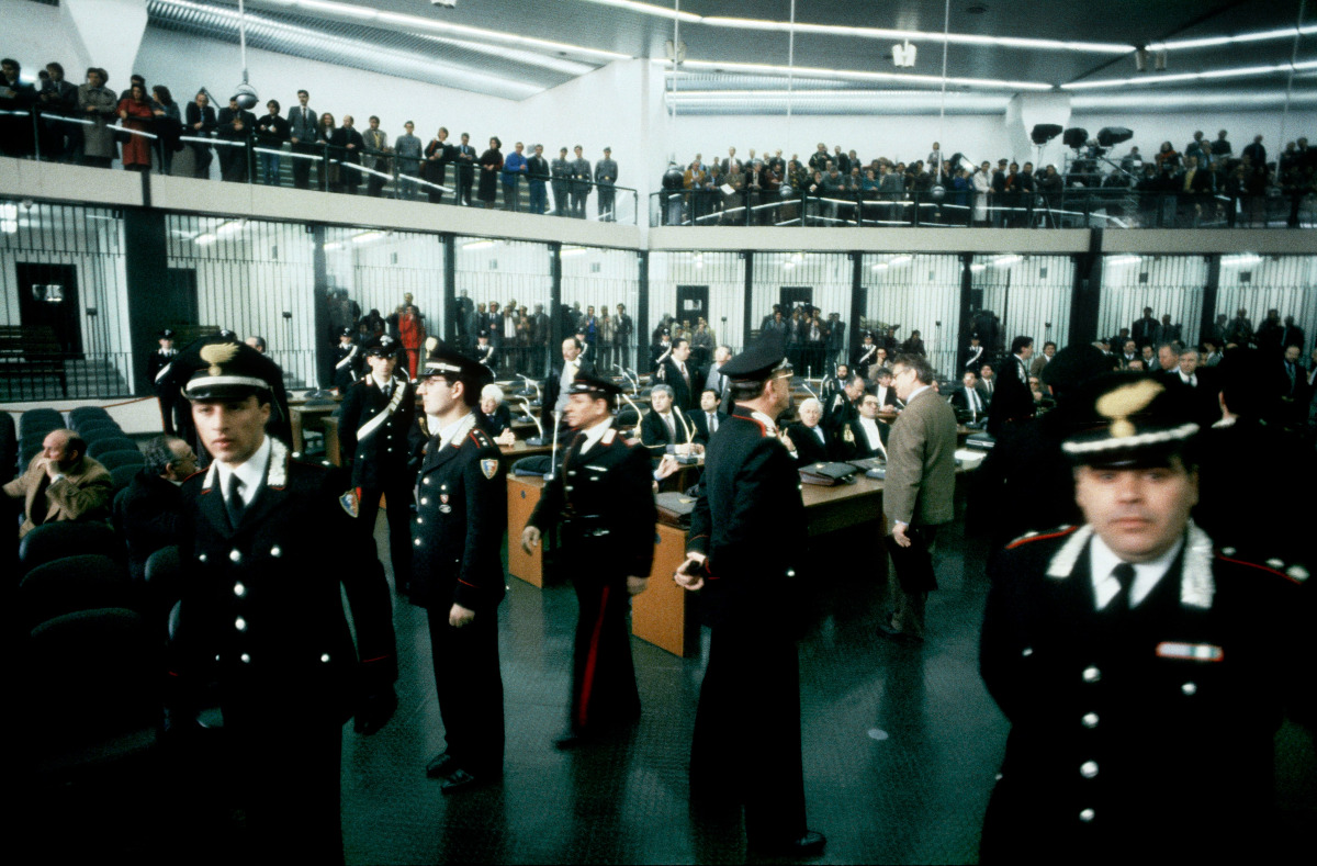 1986: il Maxiprocesso che fece tremare la Mafia (e il dettaglio che nessuno si aspettava!) -