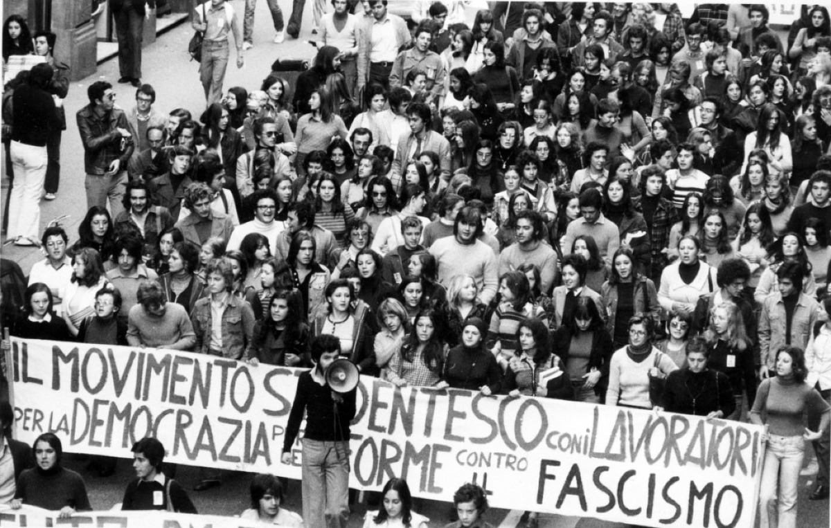 1968: Quando gli studenti italiani misero in ginocchio le città (e il dettaglio che nessuno racconta!) -