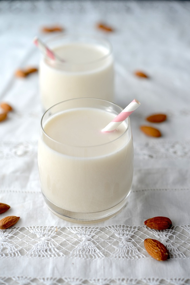 Il latte di mandorla siciliano | Una bevanda che affonda le radici nell'epoca araba - Foto: Amazing Almonds/Wikipedia