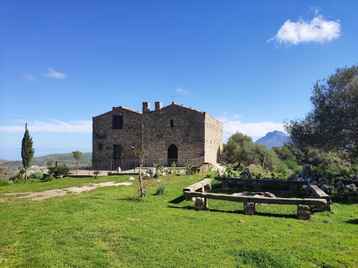 Gli eremi siciliani | Luoghi mistici e silenziosi che raccontano l’anima segreta della Sicilia - Foto: Dario Purpura