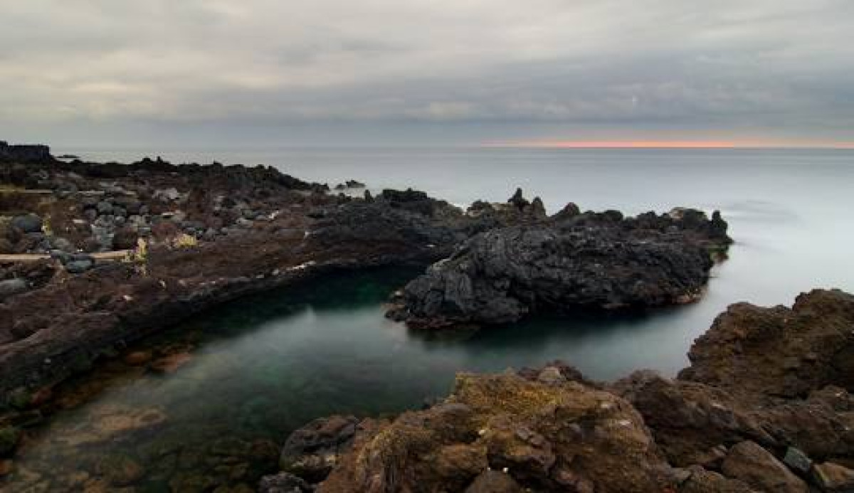 Il borgo di Stazzo in Provincia di Catania | Dove la lava incontra il mare -