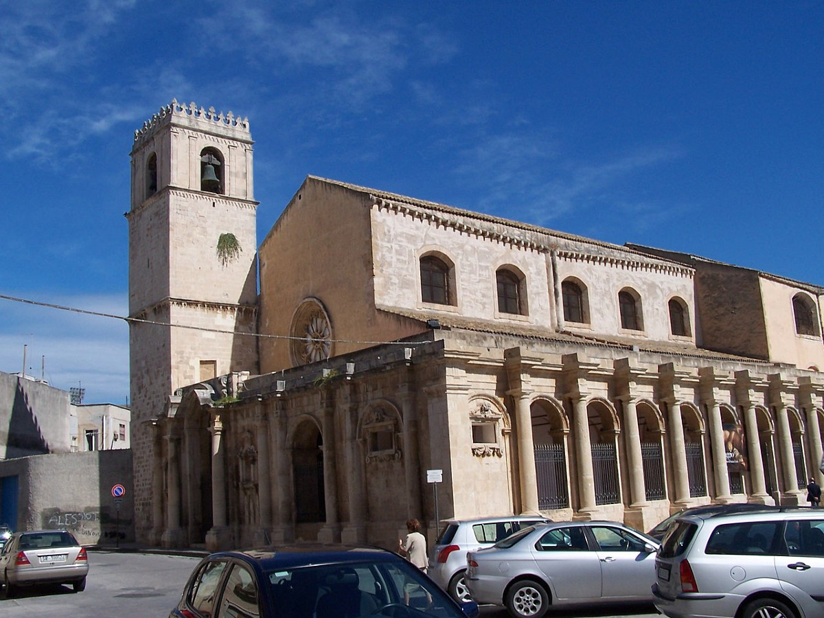 La basilica di Santa Lucia al Sepolcro | Il luogo sacro che custodisce il cuore spirituale di Siracusa - Foto: Davide Mauro/Wikipedia