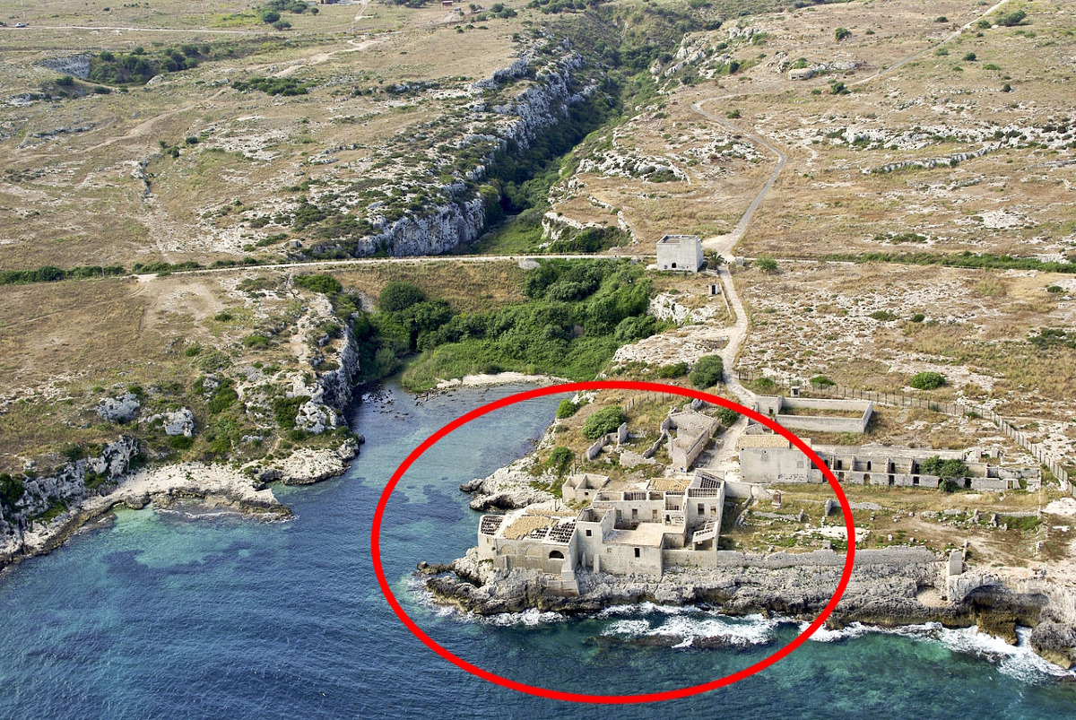Sembrava perduta per sempre | La Tonnara riscoperta sulla costa siracusana - Foto: fotovideomike/Wikipedia