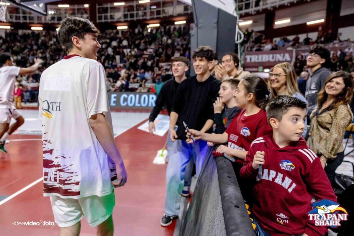 Davide Rizzo, il giovane talento di Trapani Shark che sorprende tutti | Ecco perché la sua convocazione in Serie A cambia le carte in tavola! -