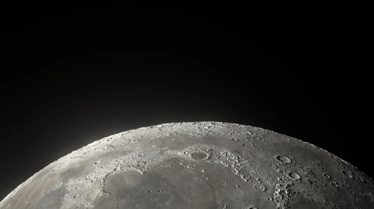 Italia sulla Luna | Il trionfo del navigatore spaziale lascia il mondo a bocca aperta! -