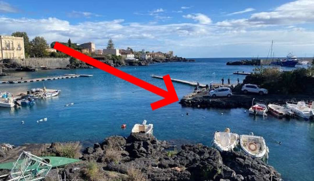 Un angolo di Catania che non conosci | Il borgo tra miti e misteri che affascina la Sicilia -