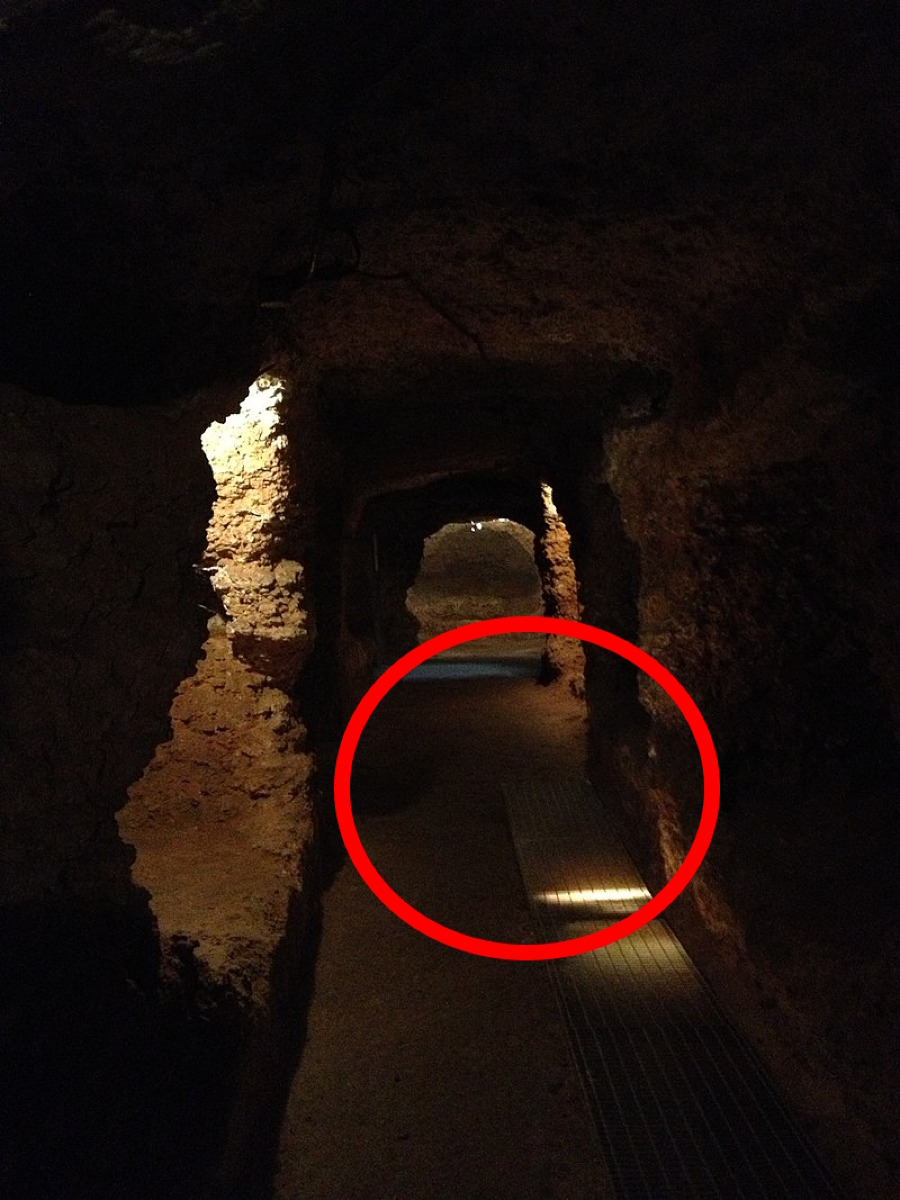 Le Catacombe Paleocristiane di Porta d'Ossuna | Viaggio nel sottosuolo sacro - Foto: HowRapid/Wikipedia
