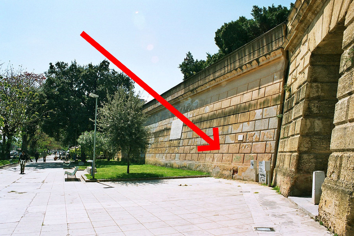 Un tuffo nel passato che affascina | Camminamenti murari medievali di Palermo - Foto: Bjs/Wikipedia