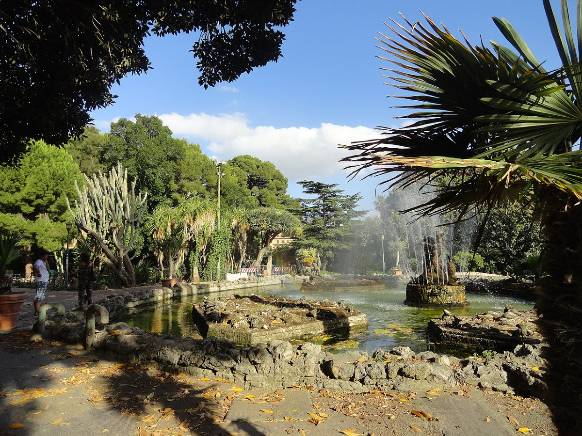 Non sembra neanche in Sicilia | L'incredibile angolo di verde raffinato che sorprende Palermo - Foto: l0da_ralta/Wikipedia