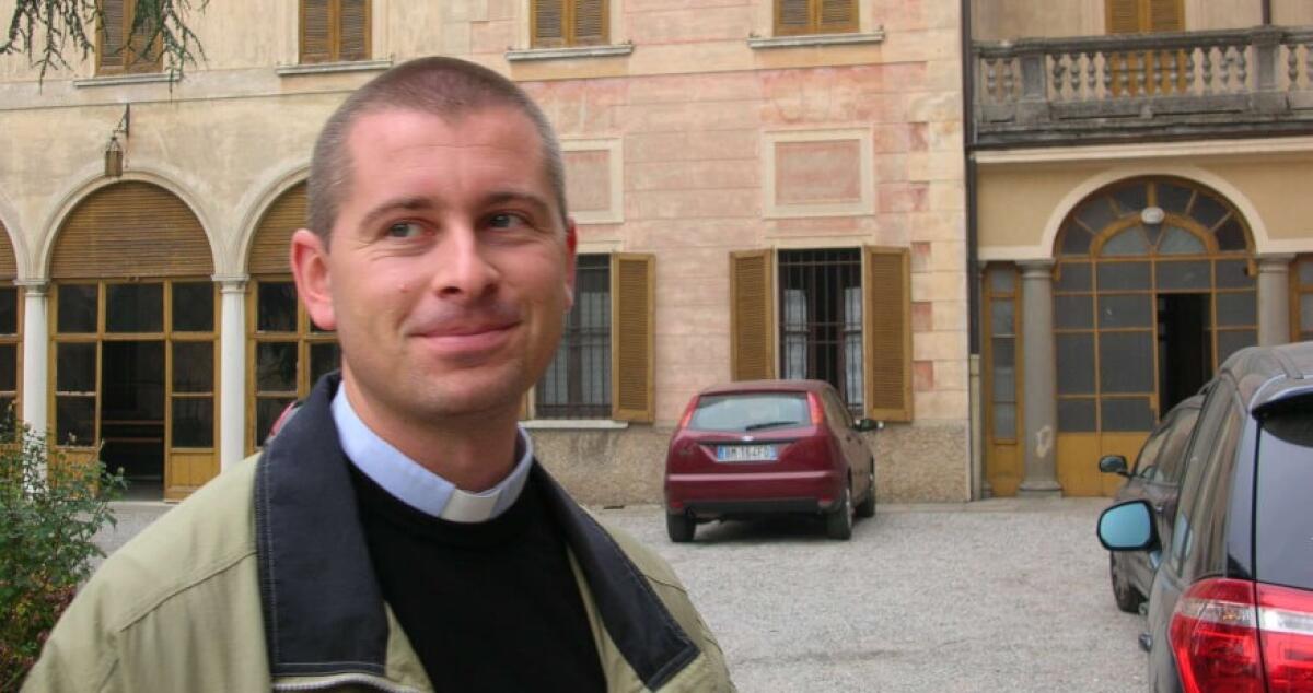 Un parroco accusato di abusi | Le scioccanti rivelazioni di un ragazzino che potrebbe cambiare tutto! - 