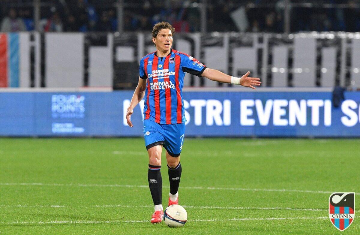 Calcio Catania: Un squalificato e tre diffidati | Come influenzeranno la corsa playoff? -