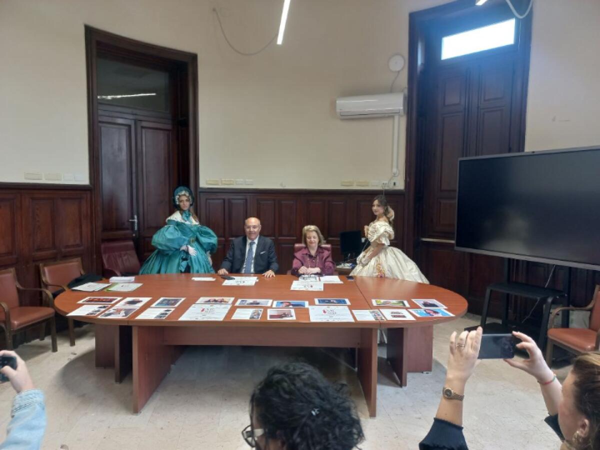 ME Fashion Award: il Comune di Messina svela i segreti dietro la moda che conquista l'Italia! -