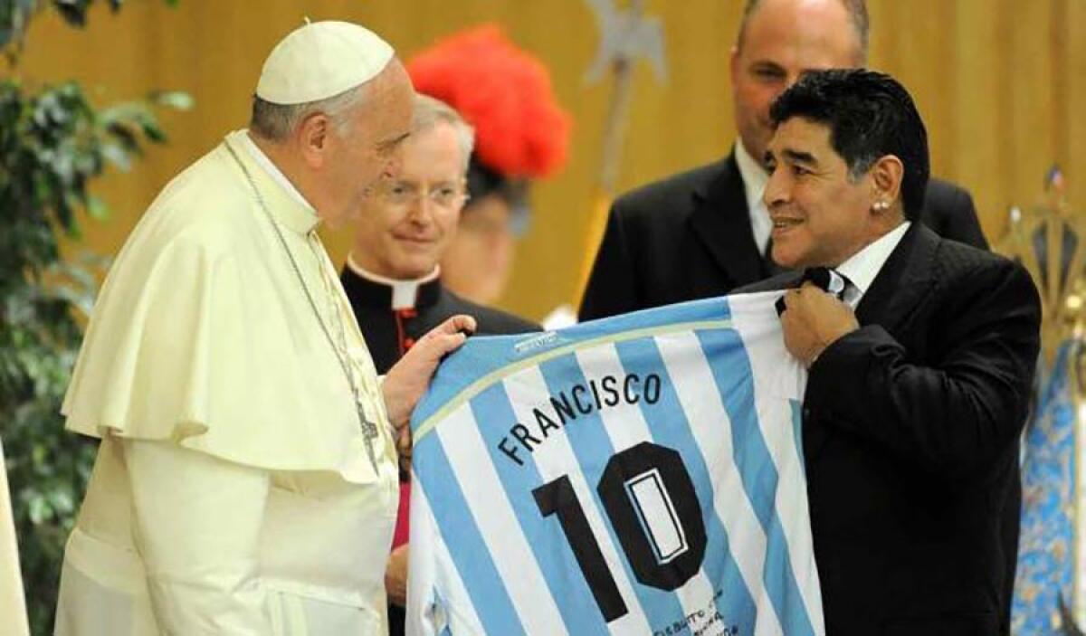 Sport e spiritualità si uniscono: l'inaspettato tributo di Papa Francesco al mondo dello sport | Qual è il vero impatto della sua scomparsa? -