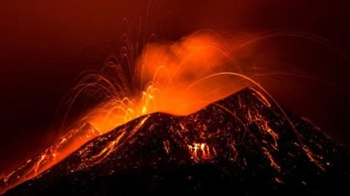Etna in eruzione | Sei davvero pronto per il potere della natura? -