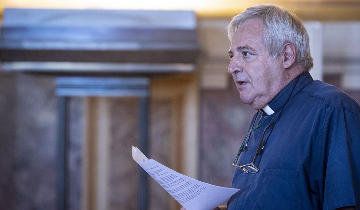 Papa Francesco: l'unico statista che ha realmente parlato di pace | Scopri perché il suo messaggio è più attuale che mai! -