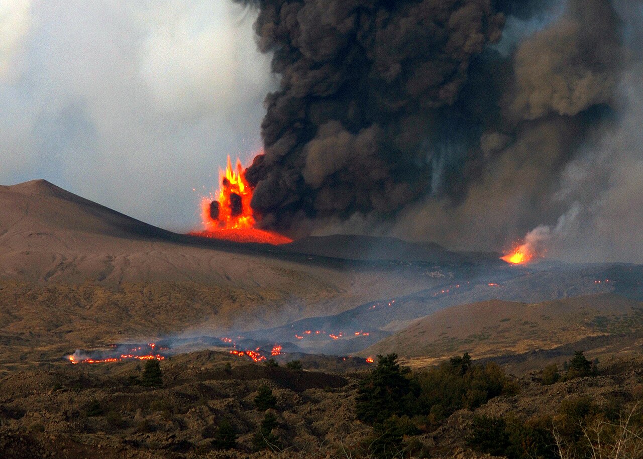 Colata lavica Etna
