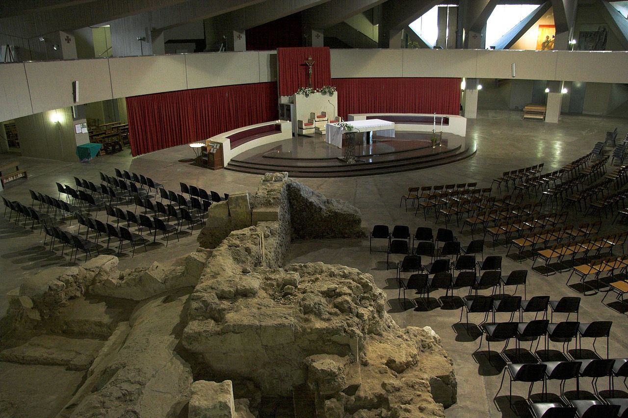 Interni chiesa