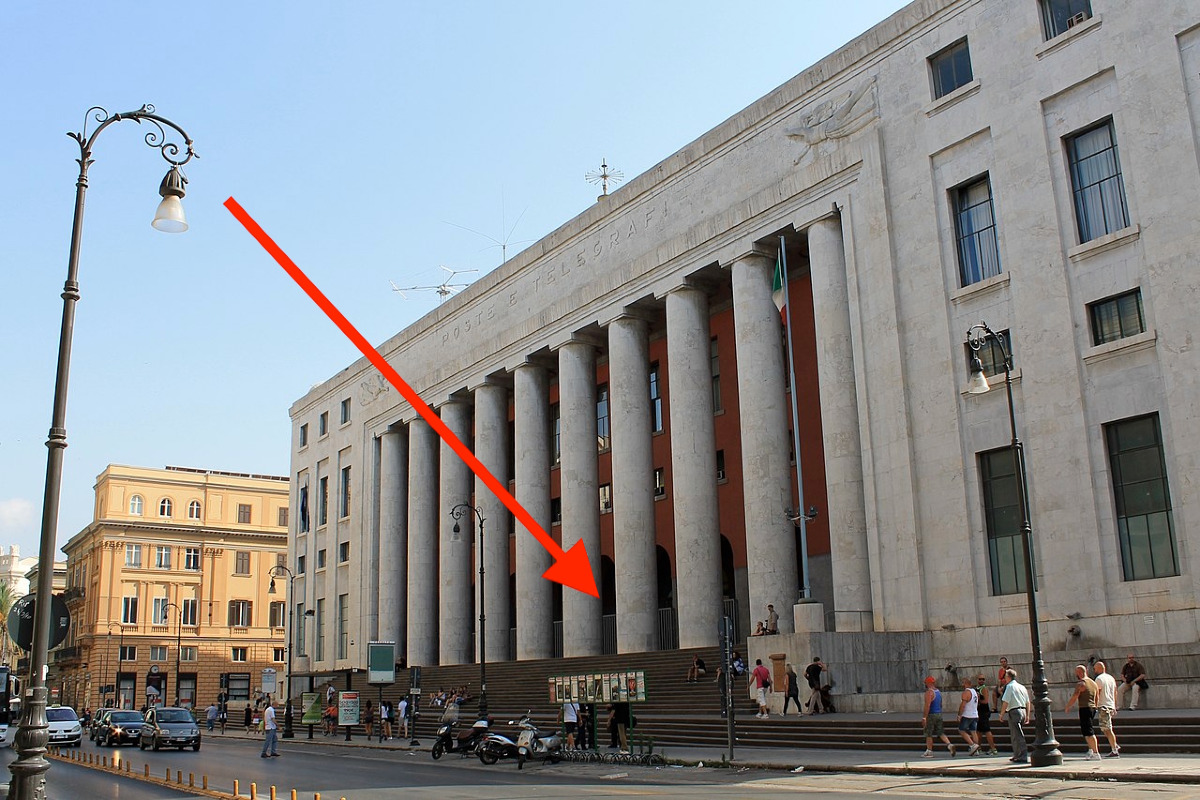 Un colosso che ha sconvolto la città | Il misterioso palazzo di via Roma che ha ribaltato Palermo - Foto: Patrick Nouhailler/Wikipedia